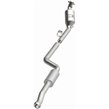 MagnaFlow OEM Grade Federal / EPA Compliant Direct-Fit Catalytic Converter 51916