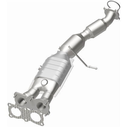 MagnaFlow OEM Grade Federal / EPA Compliant Direct-Fit Catalytic Converter 52005