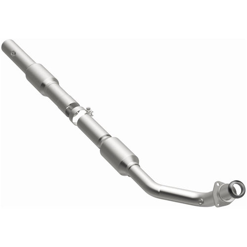 MagnaFlow OEM Grade Federal / EPA Compliant Direct-Fit Catalytic Converter 52051