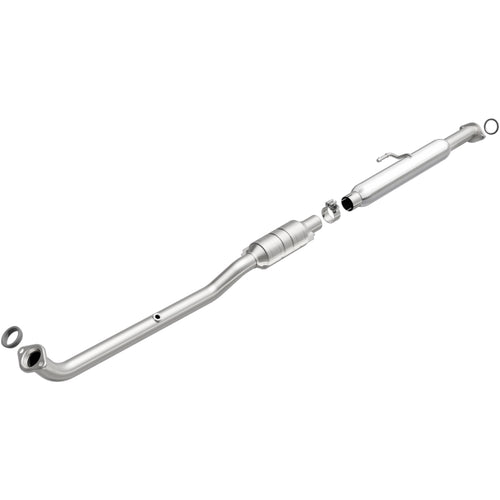 MagnaFlow 2013-2017 Toyota Avalon 2.5L | 2012-2017 Toyota Camry 2.5L OEM Grade Federal / EPA Compliant Direct-Fit Catalytic Converter 52095