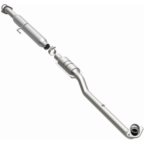 MagnaFlow 2013-2017 Toyota Avalon 2.5L | 2012-2017 Toyota Camry 2.5L OEM Grade Federal / EPA Compliant Direct-Fit Catalytic Converter 52095