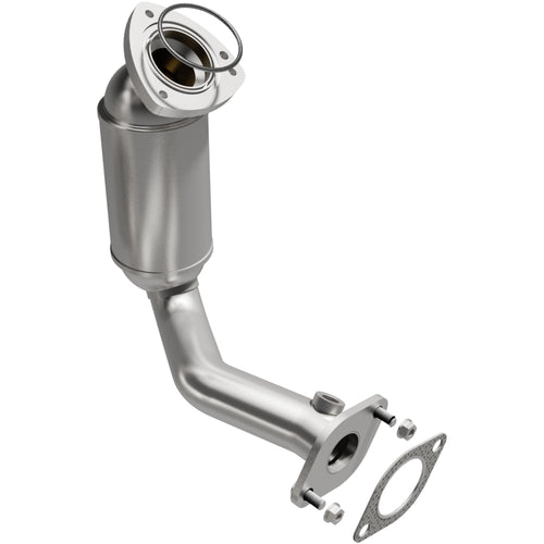 MagnaFlow OEM Grade Federal / EPA Compliant Direct-Fit Catalytic Converter 52097