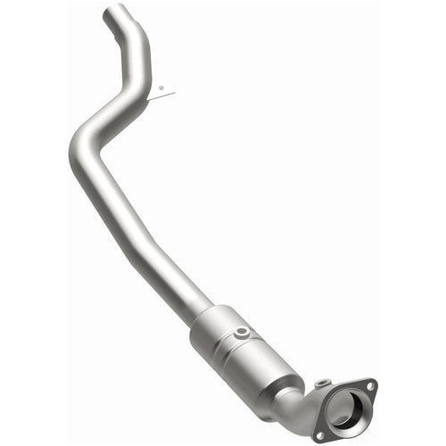 MagnaFlow OEM Grade Federal / EPA Compliant Direct-Fit Catalytic Converter 52100