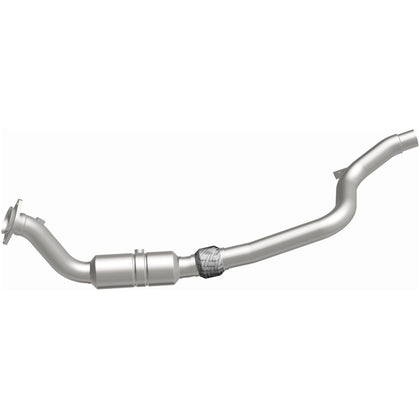 MagnaFlow OEM Grade Federal / EPA Compliant Direct-Fit Catalytic Converter 52101