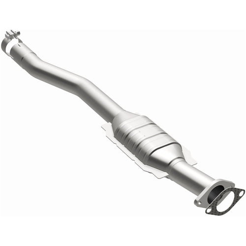 MagnaFlow OEM Grade Federal / EPA Compliant Direct-Fit Catalytic Converter 52103