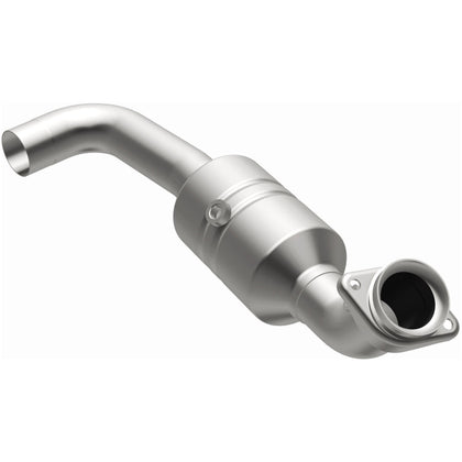MagnaFlow 2011-2014 Ford F-150 5.0L OEM Grade Federal / EPA Compliant Direct-Fit Catalytic Converter 52138