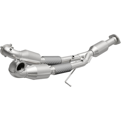 MagnaFlow 2002-2005 Volvo S80 2.9L OEM Grade Federal / EPA Compliant Direct-Fit Catalytic Converter 52160