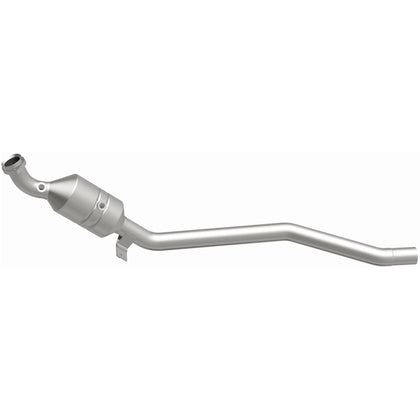 MagnaFlow 2006-2011 Mercedes-Benz R350 3.5L OEM Grade Federal / EPA Compliant Direct-Fit Catalytic Converter 52177