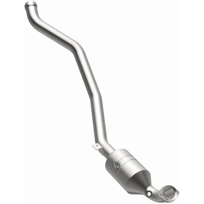 MagnaFlow 2006-2011 Mercedes-Benz R350 3.5L OEM Grade Federal / EPA Compliant Direct-Fit Catalytic Converter 52178