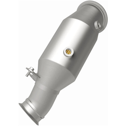 MagnaFlow OEM Grade Federal / EPA Compliant Direct-Fit Catalytic Converter 52245