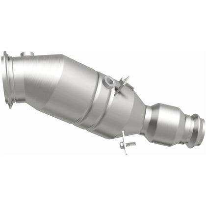 MagnaFlow OEM Grade Federal / EPA Compliant Direct-Fit Catalytic Converter 52257