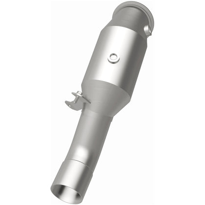 MagnaFlow OEM Grade Federal / EPA Compliant Direct-Fit Catalytic Converter 52258