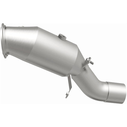 MagnaFlow OEM Grade Federal / EPA Compliant Direct-Fit Catalytic Converter 52258