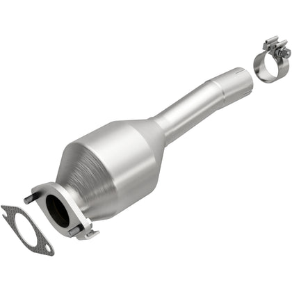 MagnaFlow 2010-2013 Ford Transit Connect 2.0L OEM Grade Federal / EPA Compliant Direct-Fit Catalytic Converter 52270