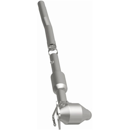 MagnaFlow OEM Grade Federal / EPA Compliant Direct-Fit Catalytic Converter 52281