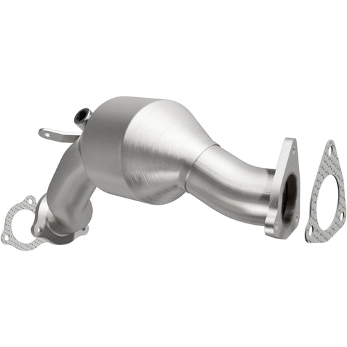 MagnaFlow 2011-2015 Audi Q7 3.0L OEM Grade Federal / EPA Compliant Direct-Fit Catalytic Converter 52401