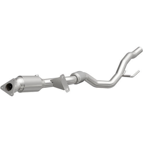 MagnaFlow 2011-2018 Porsche Cayenne 3.6L | 2011-2017 Volkswagen Touareg 3.6L OEM Grade Federal / EPA Compliant Direct-Fit Catalytic Converter 52410