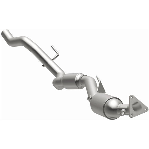 MagnaFlow 2011-2018 Porsche Cayenne 3.6L | 2011-2017 Volkswagen Touareg 3.6L OEM Grade Federal / EPA Compliant Direct-Fit Catalytic Converter 52410