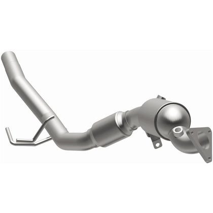 MagnaFlow 2011-2018 Porsche Cayenne 3.6L | 2011-2017 Volkswagen Touareg 3.6L OEM Grade Federal / EPA Compliant Direct-Fit Catalytic Converter 52411