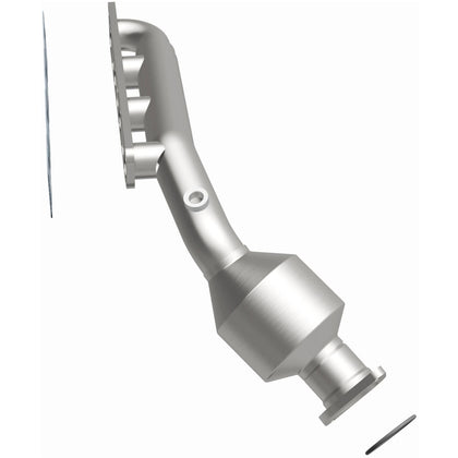 MagnaFlow 2003-2004 INFINITI M45 4.5L | 2002-2006 INFINITI Q45 4.5L OEM Grade Federal / EPA Compliant Direct-Fit Manifold Catalytic Converter 52425