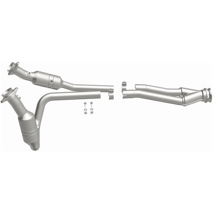 MagnaFlow OEM Grade Federal / EPA Compliant Direct-Fit Catalytic Converter 52436
