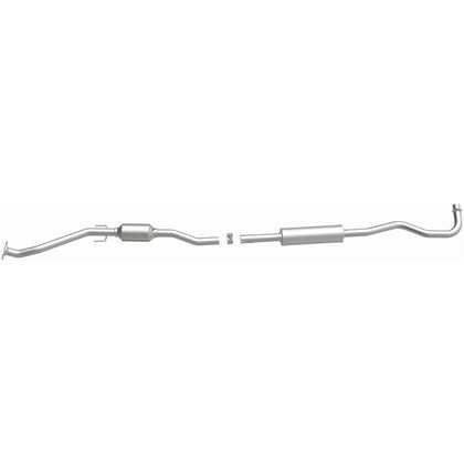 MagnaFlow 2003-2006 Pontiac Vibe Base 1.8L | 2003-2006 Toyota Matrix 1.8L OEM Grade Federal / EPA Compliant Direct-Fit Catalytic Converter 52440