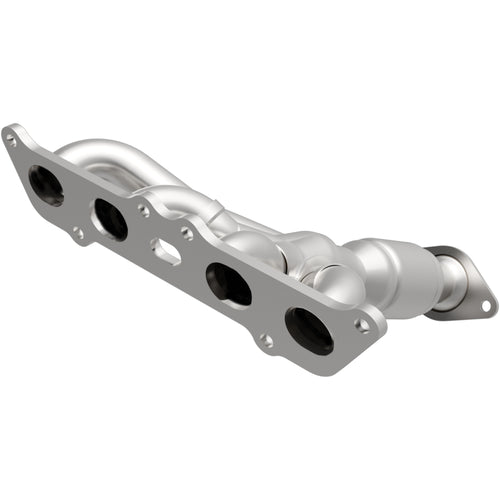 MagnaFlow 2012-2019 Toyota Prius C 1.5L OEM Grade Federal / EPA Compliant Direct-Fit Manifold Catalytic Converter 52441