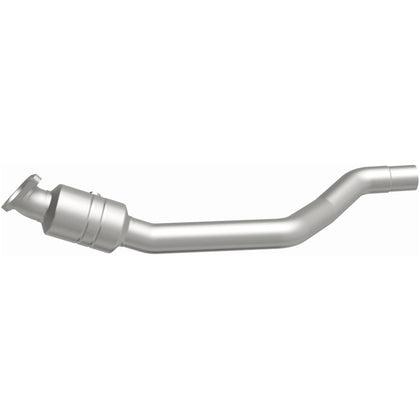 MagnaFlow OEM Grade Federal / EPA Compliant Direct-Fit Catalytic Converter 52478