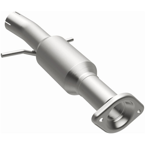 MagnaFlow 2014-2016 Toyota Highlander 3.5L OEM Grade Federal / EPA Compliant Direct-Fit Catalytic Converter 52536