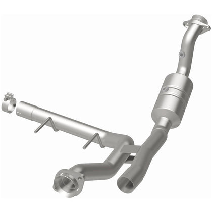 MagnaFlow 2017-2018 Ford F-150 Raptor 3.5L OEM Grade Federal / EPA Compliant Direct-Fit Catalytic Converter 52592