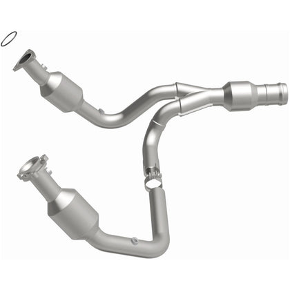 MagnaFlow OEM Grade Federal / EPA Compliant Direct-Fit Catalytic Converter 52617