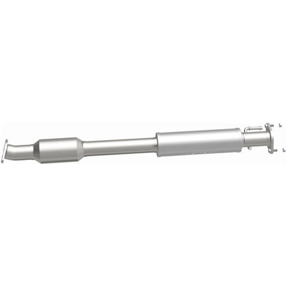 MagnaFlow 2015-2018 Kia Sedona 3.3L OEM Grade Federal / EPA Compliant Direct-Fit Catalytic Converter 52641