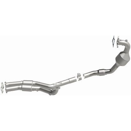MagnaFlow 2012-2016 Cadillac SRX 3.6L OEM Grade Federal / EPA Compliant Direct-Fit Manifold Catalytic Converter 52647