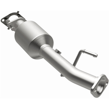 MagnaFlow 2015-2018 Chevrolet City Express 2.0L | 2013-2021 Nissan NV200 2.0L OEM Grade Federal / EPA Compliant Direct-Fit Catalytic Converter 52690