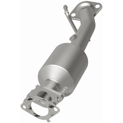 MagnaFlow 2015-2018 Chevrolet City Express 2.0L | 2013-2021 Nissan NV200 2.0L OEM Grade Federal / EPA Compliant Direct-Fit Catalytic Converter 52690