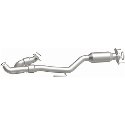 MagnaFlow 2011-2014 Nissan Quest 3.5L OEM Grade Federal / EPA Compliant Direct-Fit Catalytic Converter 52702