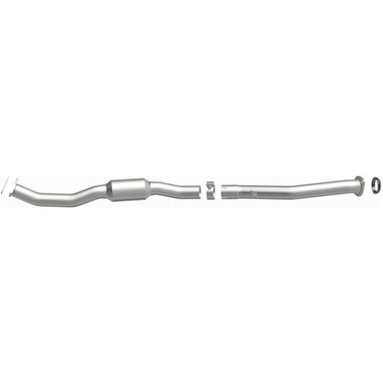 MagnaFlow 2010-2012 Subaru Legacy 2.5L | 2010-2012 Subaru Outback 2.5L OEM Grade Federal / EPA Compliant Direct-Fit Catalytic Converter 52726