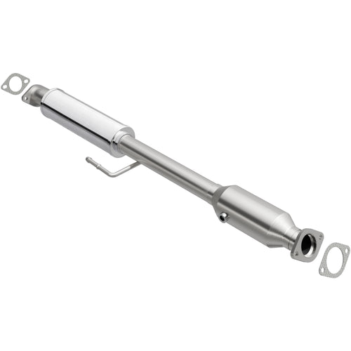 MagnaFlow 2011-2015 Hyundai Sonata 2.4L OEM Grade Federal / EPA Compliant Direct-Fit Catalytic Converter 52820