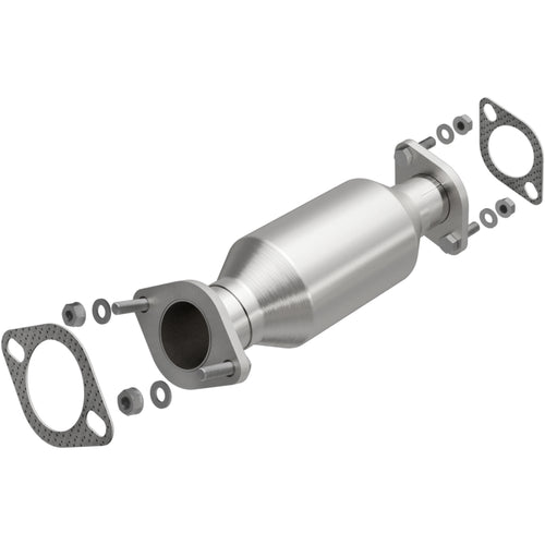 MagnaFlow 2013 Hyundai Elantra GT 1.8L | 2011-2016 Hyundai Elantra 1.8L OEM Grade Federal / EPA Compliant Direct-Fit Catalytic Converter 52823