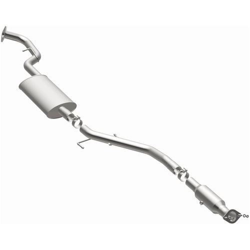 MagnaFlow 2013-2016 Hyundai Santa Fe Sport 2.0L OEM Grade Federal / EPA Compliant Direct-Fit Catalytic Converter 52826