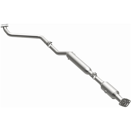 MagnaFlow OEM Grade Federal / EPA Compliant Direct-Fit Catalytic Converter 52828