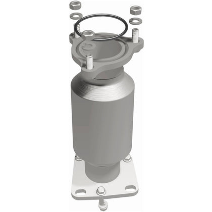 MagnaFlow OEM Grade Federal / EPA Compliant Direct-Fit Catalytic Converter 52909