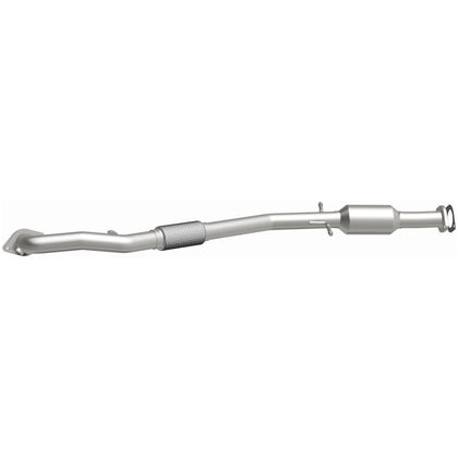 MagnaFlow 2013-2015 Chevrolet Malibu 2.5L OEM Grade Federal / EPA Compliant Direct-Fit Catalytic Converter 52973