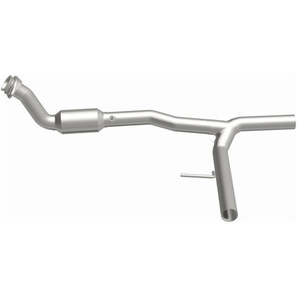 MagnaFlow 2007-2008 Ford F-150 4.2L California Grade CARB Compliant Direct-Fit Catalytic Converter 5451154