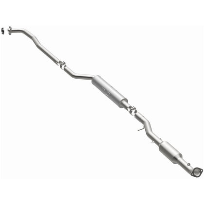 MagnaFlow 2008-2010 Mitsubishi Outlander 2.4L California Grade CARB Compliant Direct-Fit Catalytic Converter 5451175