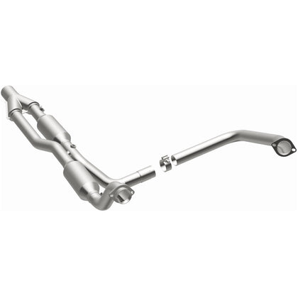 MagnaFlow 2005-2007 Dodge Ram 2500 5.7L | 2004-2007 Dodge Ram 3500 5.7L California Grade CARB Compliant Direct-Fit Catalytic Converter 5451358