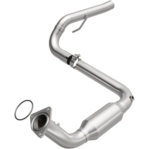 MagnaFlow 2007 Chevrolet Silverado 1500 Classic 6.0L | 2007 GMC Sierra 1500 Classic 6.0L California Grade CARB Compliant Direct-Fit Catalytic Converter 5451418