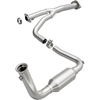 MagnaFlow 2004 Jeep Liberty 3.7L California Grade CARB Compliant Direct-Fit Catalytic Converter 5451582