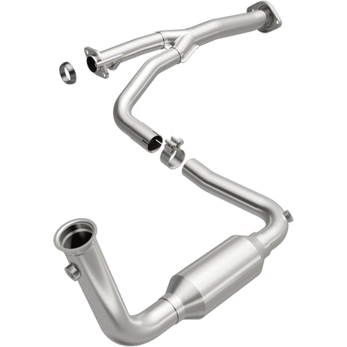 MagnaFlow 2004 Jeep Liberty 3.7L California Grade CARB Compliant Direct-Fit Catalytic Converter 5451582