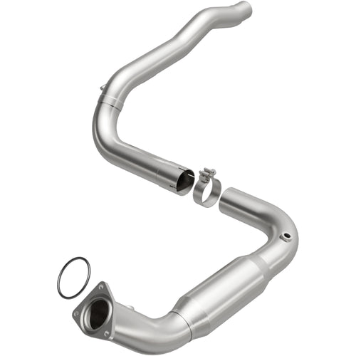 MagnaFlow 2007-2008 Chevrolet Suburban 2500 6.0L | 2007-2008 GMC Yukon XL 2500 6.0L California Grade CARB Compliant Direct-Fit Catalytic Converter 5451640
